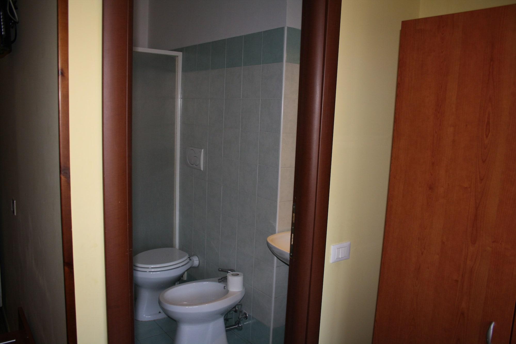 Eurorooms Hotel *