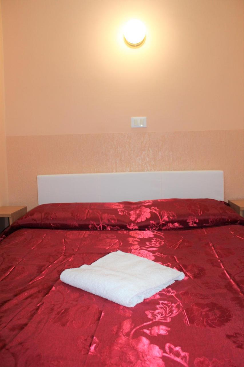 Eurorooms Hotel *